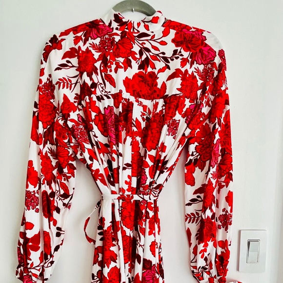 Top Shop Boutique Floral Dress Size 4  NWT - Picture 3 of 16